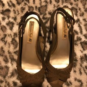 Women brown wedges size 8.5